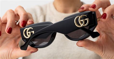 fake gucci sunglasses how to tell|how to authenticate gucci sunglasses.